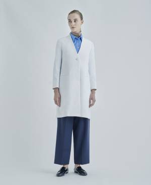 フラワーアート・ユニット「plantica」と白衣・スクラブを中心とした医療用品メーカー「クラシコ」の待望の新作コラボアイテムを発表。