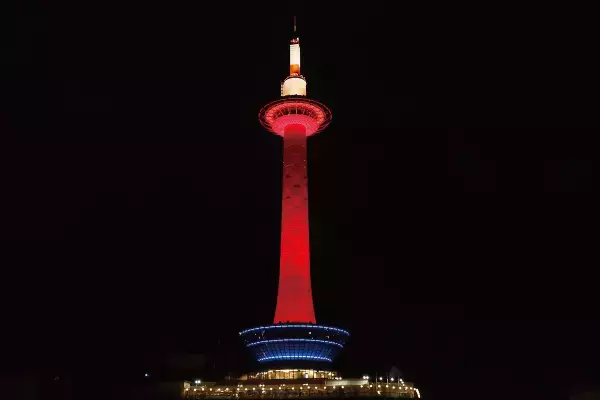 12月28日(火) 京都タワー開業57周年記念京都タワー公式SNSフォロワーさま限定企画展望室入場料金無料キャンペーンを開催