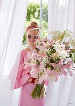 ユリ切花の魅力発信・需要拡大を狙う！リリープロモーション・ジャパン初の電子書籍『Lovelily 2021-22』発行！