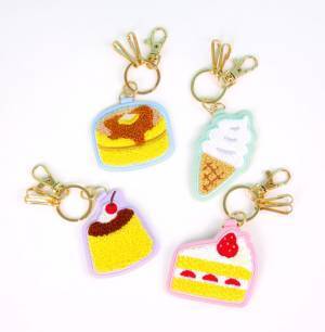 カフェメニューモチーフの文具雑貨を2021年12月発売　つい眺めたくなる、美味しそうなイラスト×パステルカラー　～メモ・シール・サガラ刺繍ポーチなど、全8種 各4柄～