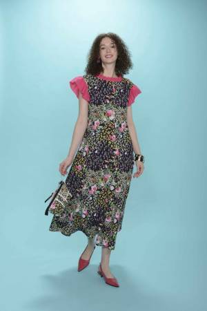 Yukiko Hanai　2022 SPRING/SUMMER COLLECTIONビジュアルを発表