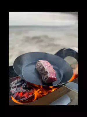 障害福祉発・初のアウトドアギアブランド「CYRUS9」誕生！第一弾フォームチェンジする焚火台［Flame in the Wind］発売