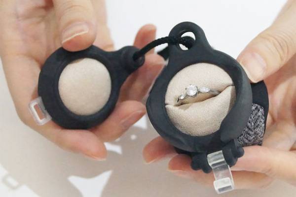 アクセサリーケースに入れて揉むだけで、ジュエリーがピカピカに！Makuakeにてプロジェクト開始5時間で400％を達成！