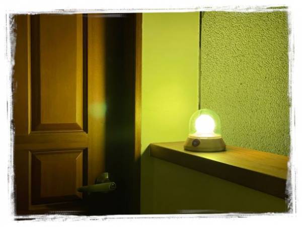 光のテクノロジーを駆使した『UFO蚊よけランプ』をプロジェクトサイトMakuakeにて2022/1/22より先行予約販売を開始！