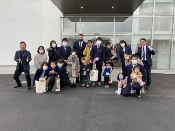 働く社員も幸せ、生徒も幸せ、そんな自動車学校を目指し指導員の個性を育てる西日本自動車学校　「ぱぱまま参観日」を実施