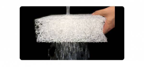 『まるで空中に浮くような寝心地』空気の流れで快眠を作る枕で人気の“グレイシーピローNEO”シリーズから、新たなマットレスが新登場！12月22日よりMakuakeにて販売を開始