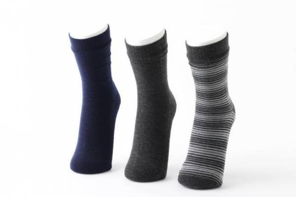 “暖かさ”と“かかとのケア”の機能を兼ね備えた「かかと工房 ほんわり靴下」がブランド10周年を迎えリニューアルし12月21日に販売開始！