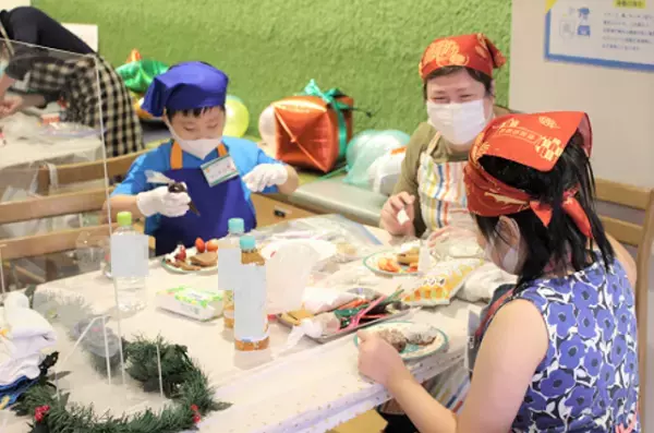 アレルギー物質28品目不使用・米粉パンで絶品スイーツみんなと同じものを同じ場所で子どもに安心と笑顔を届けたい