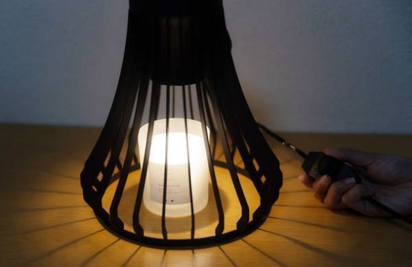 溶けたキャンドルを透した明かりが、柔らかな間接照明に　火を使わないキャンドルウォーマー『Warmthrow DIFFUSA』現在Makuakeにて応援購入総額200万円を突破！2022年2月23日までプロジェクト実施中