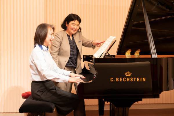 演奏したい曲から学べる音楽教室があったら…。そんな声にもお応えして、自由でユニークな発想の音楽教室が開講します。