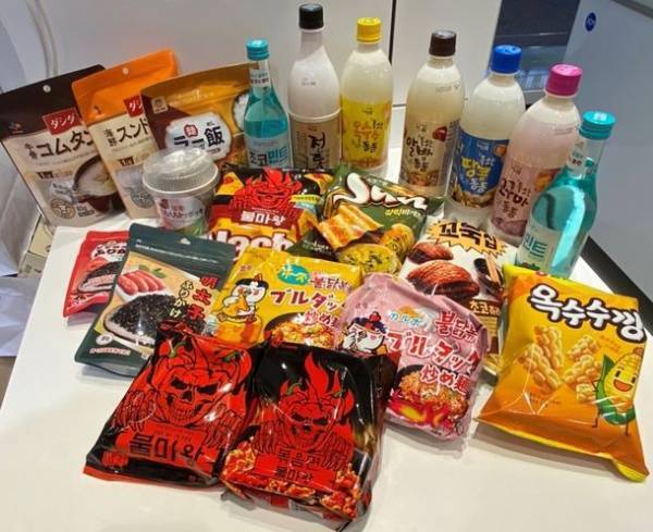 鶴橋コリアタウンより神戸初上陸！！韓国食材を扱うスーパーマーケット「LEE MART三宮店」が2022年1月4日(火)さんセンタープラザに誕生！