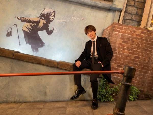 正体不明！神出鬼没！アート界の異端児バンクシーの謎にEXILE／三代目 J SOUL BROTHERS from EXILE TRIBEの岩田剛典が迫る！！『バンクシーって誰？』2022年1月4日(火)放送スタート！