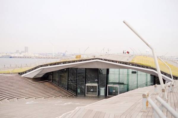 『JKFW2022』ラグビーワールドカップ日本を総合プロデュースした「レキップ・トロワ」が総合演出決定！！