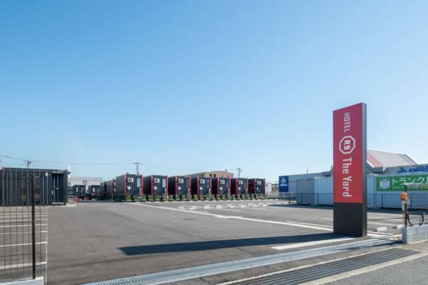 災害時に出動するコンテナホテル「HOTEL R9 The Yard 石岡」が2022年5月開業予定