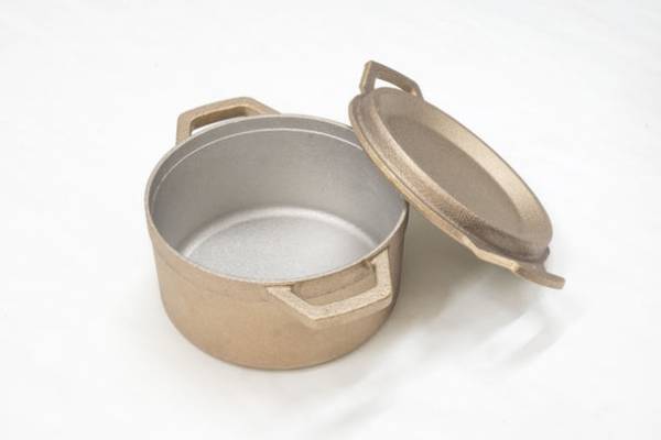 親子3世代で使える銅合金製鋳物鍋『tefu-tefu てふてふ』「料理王国100選」優秀賞受賞記念キャンペーンを1月6日に開催！