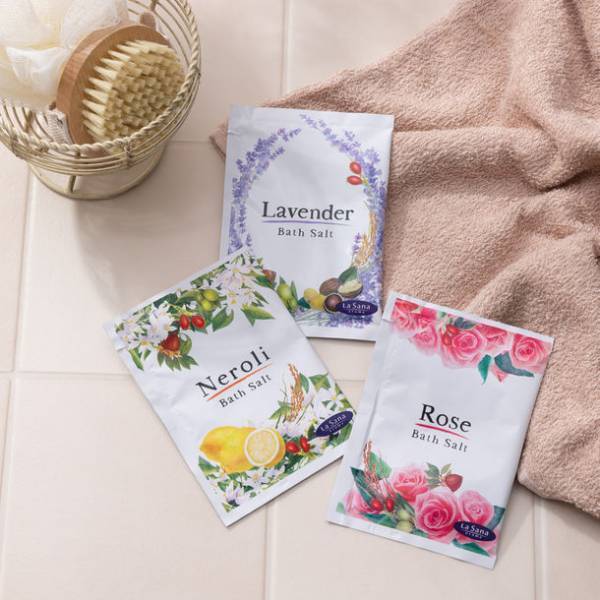 ラサーナ社員アロマテラピー検定1級取得者約100人に聞きました！―おうち時間を充実させる香りとは！？[リラックスタイム編]―