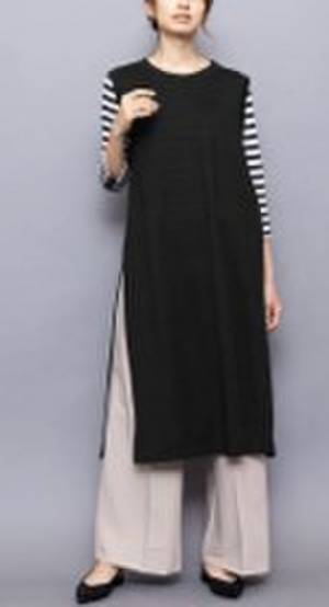 内田理央も堀田真由も興味津々！「ニットのセーラーカラーは珍しい！」今年っぽく着こなせるセーラーカラーニットセーター！！TOKYO FM「Qoo10 presents 内田理央の明日、なに着よ？」