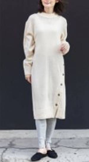 内田理央も堀田真由も興味津々！「ニットのセーラーカラーは珍しい！」今年っぽく着こなせるセーラーカラーニットセーター！！TOKYO FM「Qoo10 presents 内田理央の明日、なに着よ？」