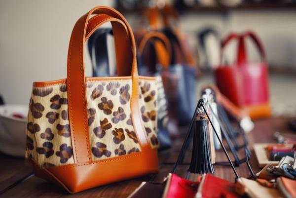 カスタムバッグの製造販売を行う「CUSTOM BAG Milih」が奈良県・西大寺に本店およびECサイトを1月14日にオープン