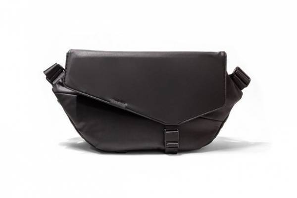 拡張できるスリングバッグ「SEKKEI」　CAMPFIREでクラウドファンディングを開始！　～ビジネスからカジュアルまで幅広いシーンに～