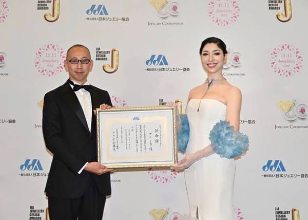 アン ミカさんが「ジュエリーコーディネーター」アンバサダーに就任
