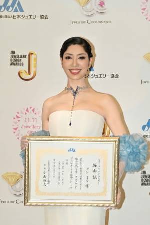 アン ミカさんが「ジュエリーコーディネーター」アンバサダーに就任