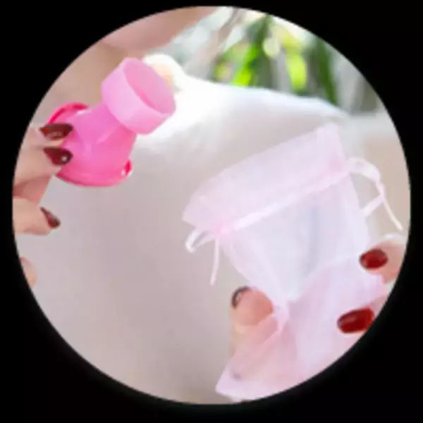 コンビニや自販機のミネラル水で気軽に！『ペットボトルに付けるだけの日本製洗眼カップ【洗里眼】』を発売