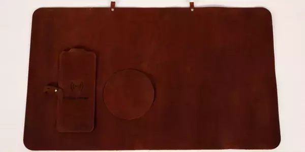 没頭できる上質な空間を提供する、高級イタリアンレザーデスクマット「LeMat2.0」　Makuakeにて2月27日まで販売