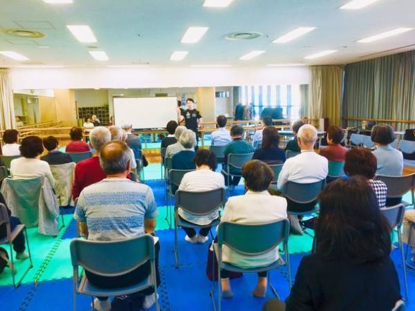 関節を痛めることなく安全に筋力アップ！高齢者向けトレーニング『80歳からの筋力アップ体操』開始