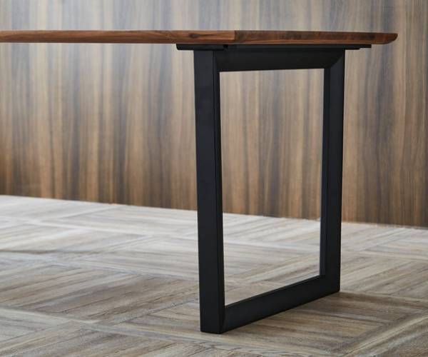 セミカスタムの高級材ダイニングテーブル「バオム」シリーズ12月15日(水)新発売　＝ニッチなニーズにも応える計48通り＝