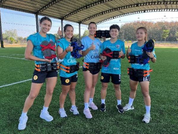 歪み専門メーカーGLAB(ジーラボ)社とタイ王国サッカー女子代表とサポート契約合意
