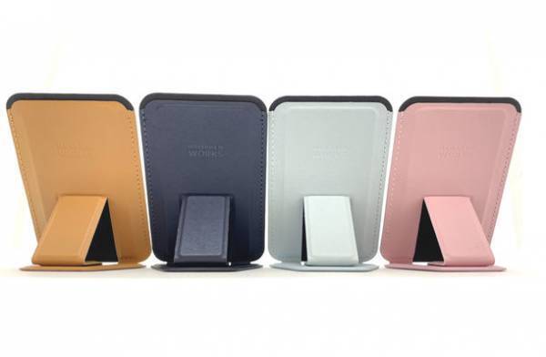 マグネットの力で本体に吸着可能に　MagSafe対応カードスタンドを新発売　～動画視聴も見やすくカード2枚収納可能～