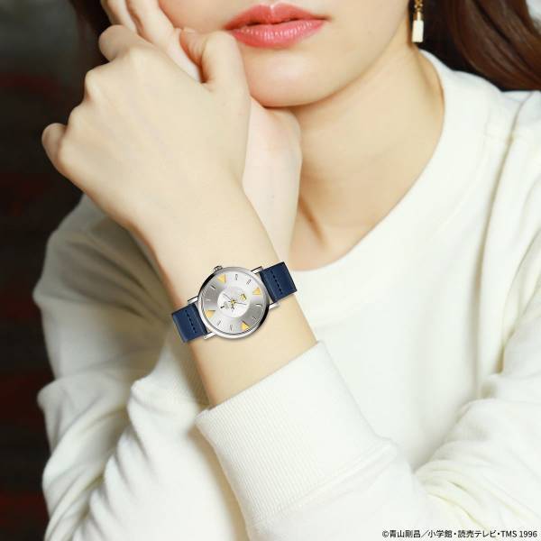 真実に狙いを定めて――『名探偵コナン』から腕時計型麻酔銃の照準がモチーフの腕時計が登場！