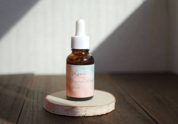 サステナブル＆ヴィーガン対応の次世代型スキンケアシリーズ「ユーガ ヴィーガン ドクダミシカ」を2/3より先行発売！