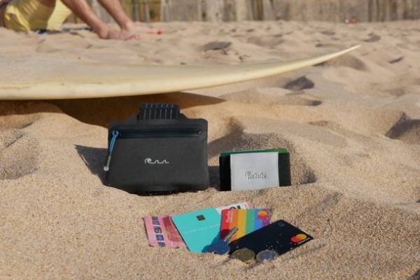 アウトドア最大の悩みを解決してくれるアウトドアウォレット「Submerge Wallet」が2か月で70万円を達成！！