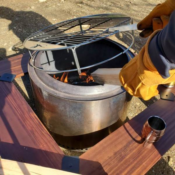 人気の「焚火台」で料理を楽しめる、新発想五徳(ゴトク)『SINOBI RING(シノビリング)B』1/25(火)新発売！