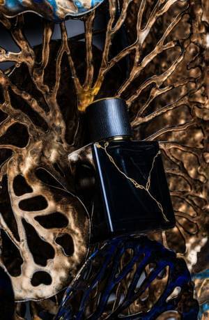 体験型アロマの新ブランドが大阪・阪急うめだ本店に出店　～自分で香りをつくり、ヨーロッパの高級ボトルをカスタマイズ～