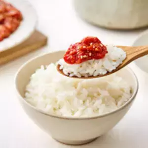 発酵食品のキムチで腸活しよう！食物繊維もたっぷりの白菜キムチが人気