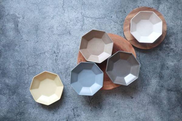 一般食器の約3/4の重さの超軽量皿『Arde(アード)』が誕生　2022年2月1日(火)より見谷陶器 楽天市場店にて販売開始