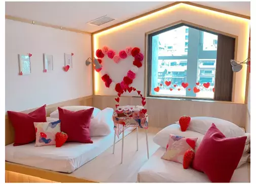 ハートがいっぱいのお部屋で恋バナしよう恋愛応援ルーム　販売開始