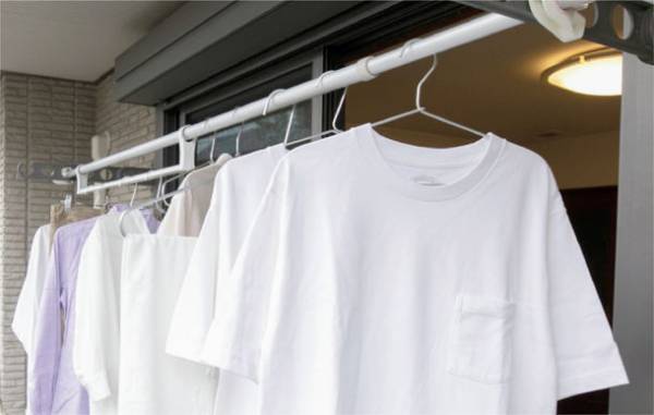 今までなかった！動かず物干し竿の端まで洗濯物が干せる　「スライドものほし竿」タカラ産業より1/26販売開始