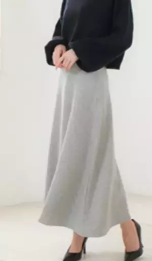 内田理央もゆうこすも目がハート！「ガーリーで可愛い～♪」春に着たくなるバックフリル マウンテンパーカー！！TOKYO FM「Qoo10 presents 内田理央の明日、なに着よ？」