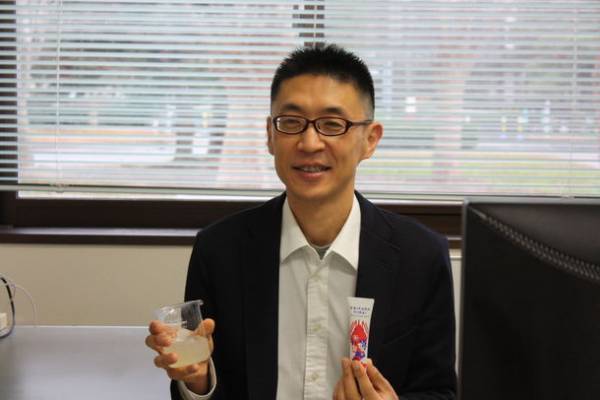 海老のプロ・坂角総本舖が作るハンドクリーム〈EBIKARA MIRAI〉をオンライン通販限定で2月7日(月)発売