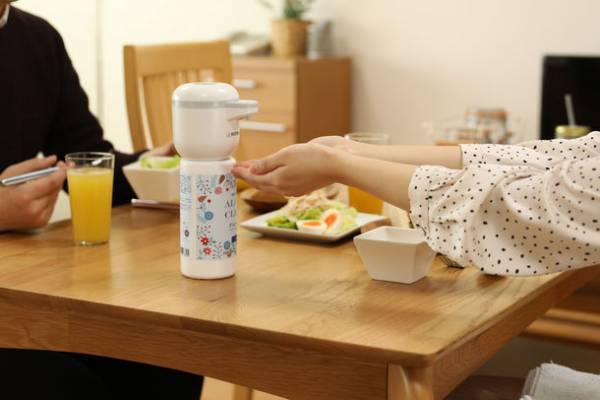 市販のアルコール消毒液ボトルが自動消毒器になる「HUNMU」がリニューアル！消毒液と消毒ジェル両方使用可能な『HUNMU＋』となり新登場