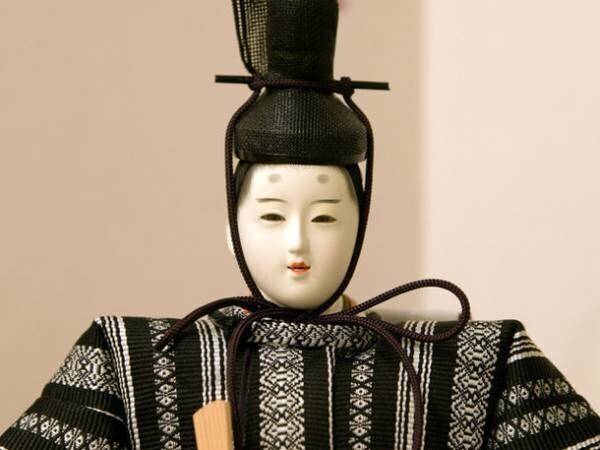 絹100％「博多織」と「京人形」のコラボレーション　『博多織ひな人形』発売