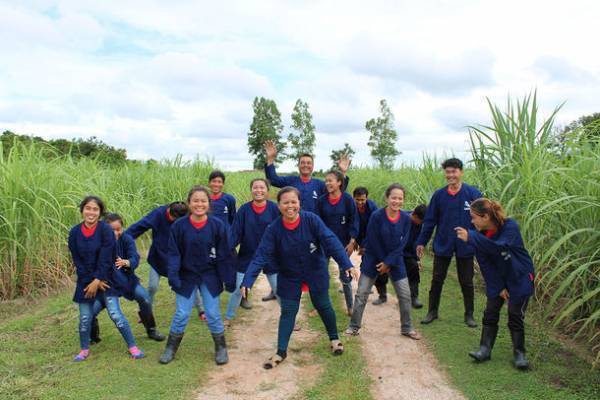 ラオスの女性を中心とした生産体制の無農薬クラフトラム酒が「ソーシャルプロダクツ・アワード2022」を受賞