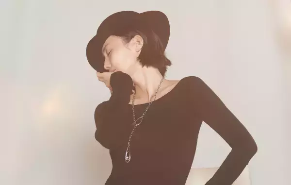 中谷美紀、パールジュエリーを纏い洗練された美しさで魅了！パールとの思い出、中谷流コーディネート語る！