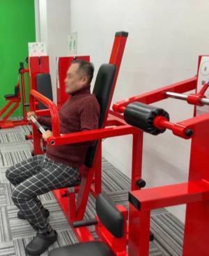 筋トレジムにおばあちゃんたちが殺到！？高齢者専用筋トレマシンで、自粛生活での体の痛みを解消