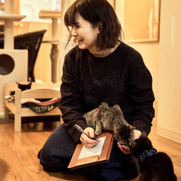 猫に恩返し！「aoneco×minaco sakamoto」のコラボ企画　保護ネコ支援プロダクトを2/18よりスタート