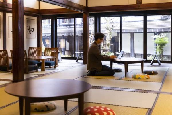 雪国観光圏とWAmazingが連携し、コロナ禍での「新・湯治」スタイル「温泉×ワーケーション×自炊体験」型宿泊プランの提供を開始